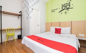 Reddoorz @ Darmo Surabaya